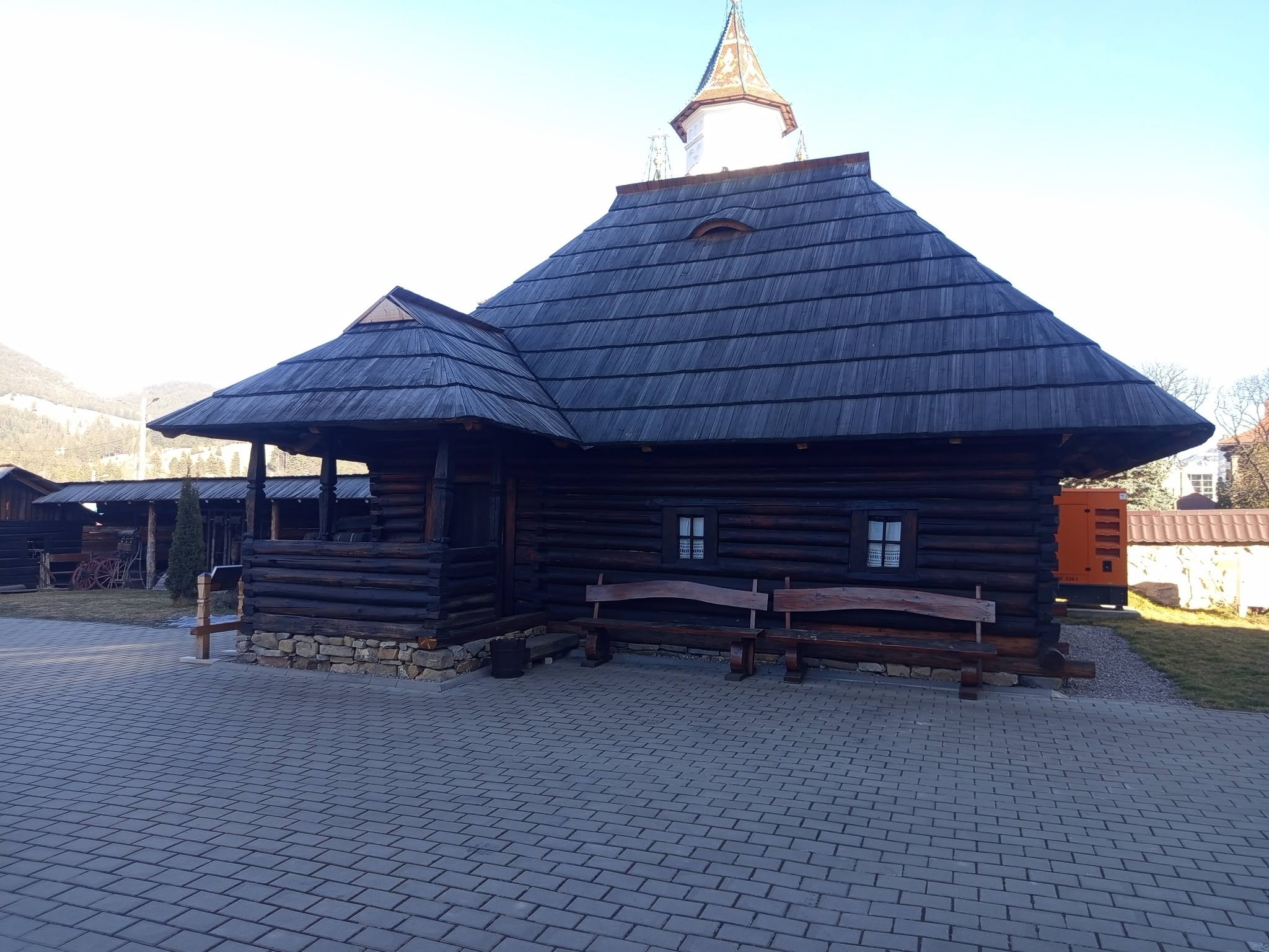 Gallery image 14
