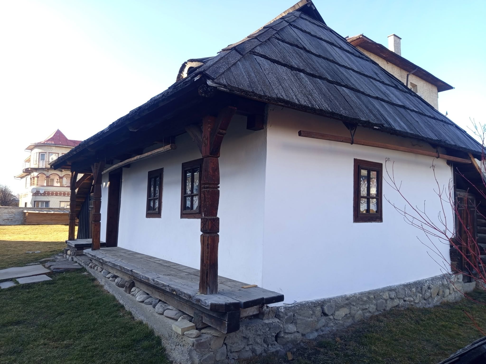Gallery image 12