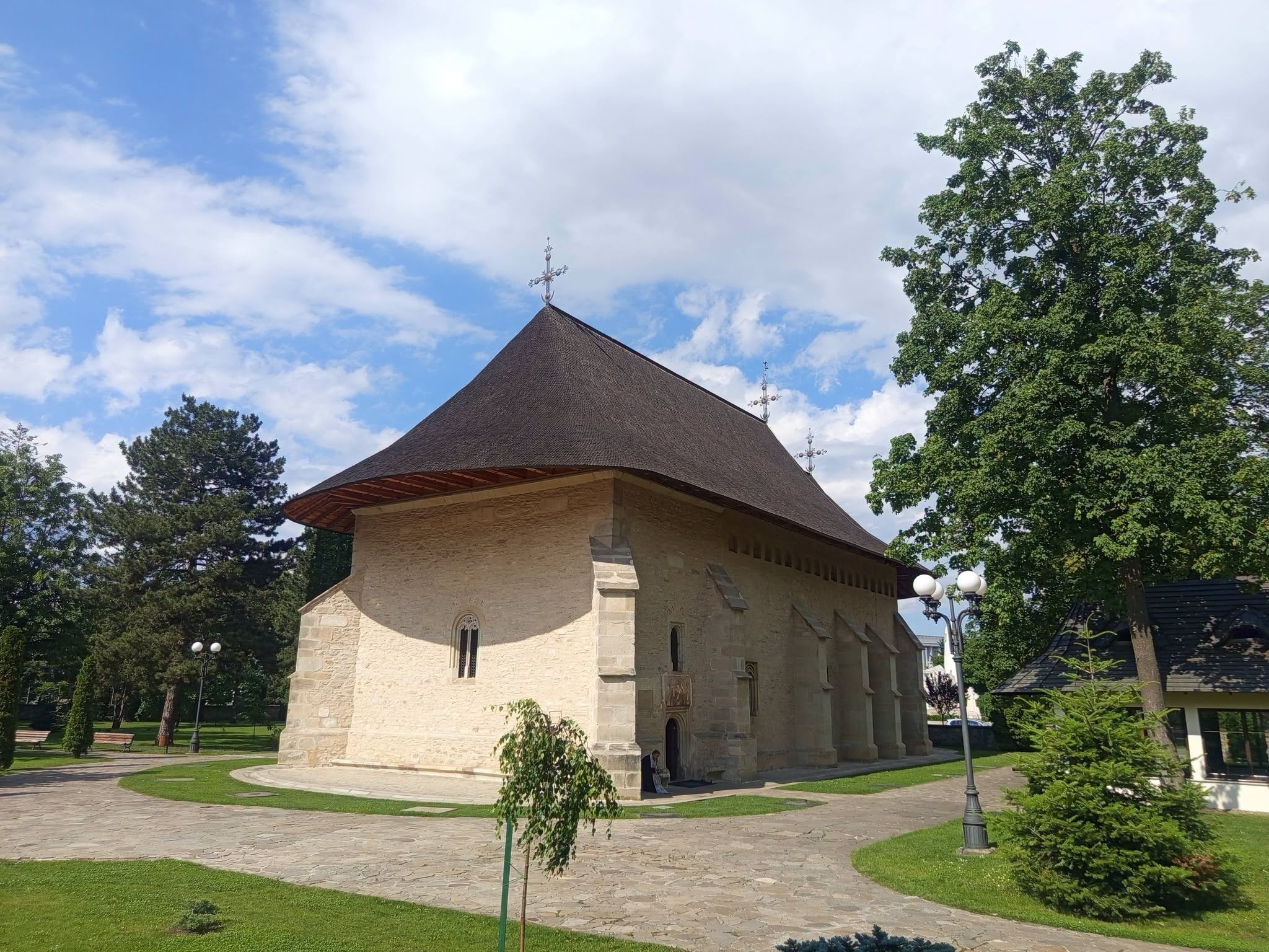 Gallery image 10
