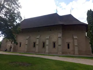 Gallery image 8