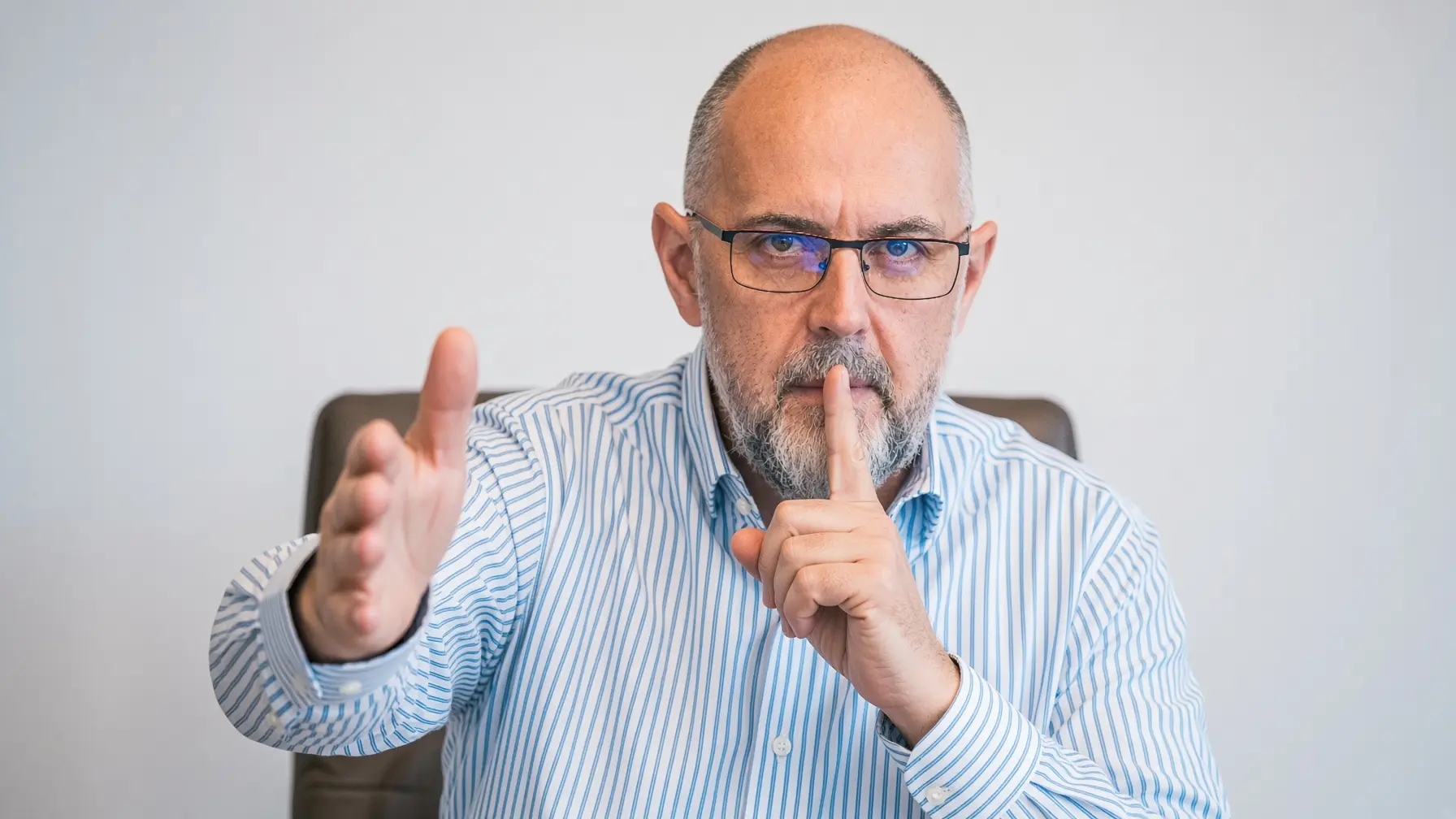Stimate domnule Drulă, noi nu vom întreba UDMR-ul. Știm că nu va răspunde. thumbnail